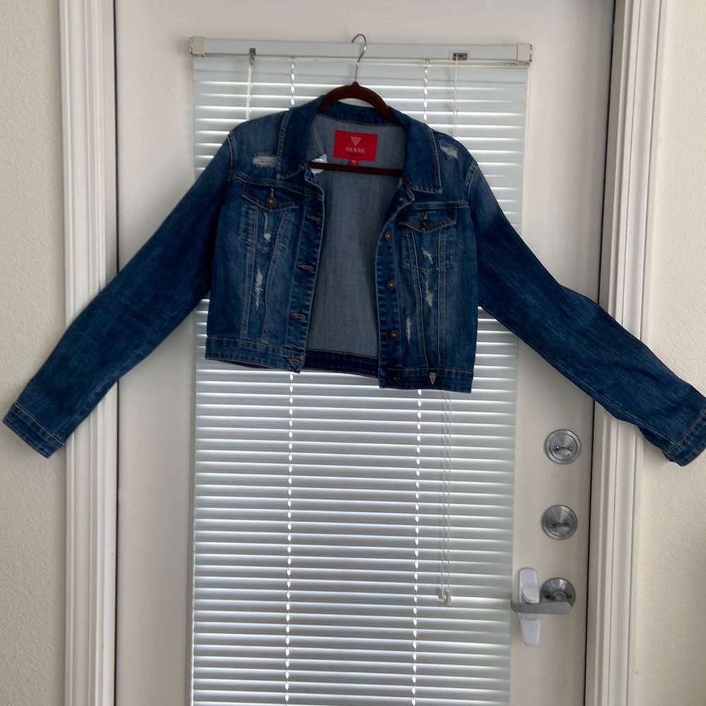 COPY - Guess of Los Angeles, blue Jean short jacket.